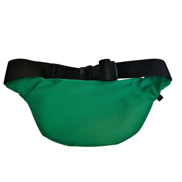 MAC Stranger Things Hip Bag - Picture 2 of 4